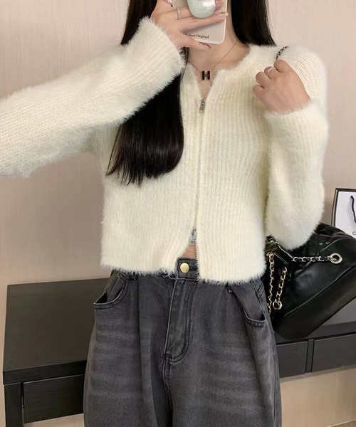 HALEY PESCA（ヘーリーペスカ）の「HALEY PESCA/ショート丈　シャギーダブルジップニット　パーカー　トップス（ニット/セーター・レディース・ブラック/アイボリー・FREE/MEDIUM/SMALL）」の3枚目の写真