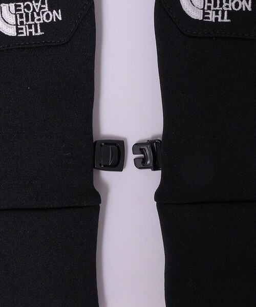 THE NORTH FACE(ザノースフェイス)の「THE NORTH FACE: ETIP GLOVE(手袋・メンズ・ブラック・LARGE)」の2枚目の写真