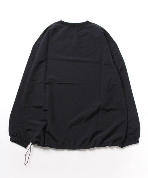 ISOOK（アイスー）の「ナイロンライクロゴプルオーバー(miho select) / ナイロントップス カジュアルコーデ メンズライク（その他トップス・レディース・ブラック・FREE）」の7枚目の写真