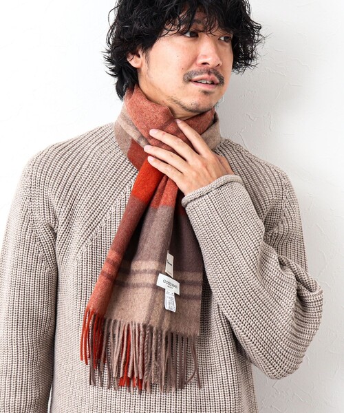 NOLLEY'S goodman（ノーリーズグッドマン）の「カシミヤチェックマフラー30 オルドス産カシミヤ100%使用 30cm幅（マフラー・メンズ・グリーン系その他2/グリーン系その他/ブルー系その他/ベージュ系その他/ブルー系その他7/イエロー系その他・FREE）」の6枚目の写真