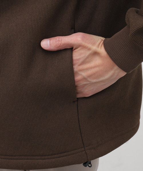 417 EDIFICE（フォーワンセブンエディフィス）の「HONEYCOMB HALF ZIP CREW / ハーフジップクルー（Tシャツ/カットソー・メンズ・ブラウン/ブラック/ベージュ・MEDIUM/LARGE）」の12枚目の写真