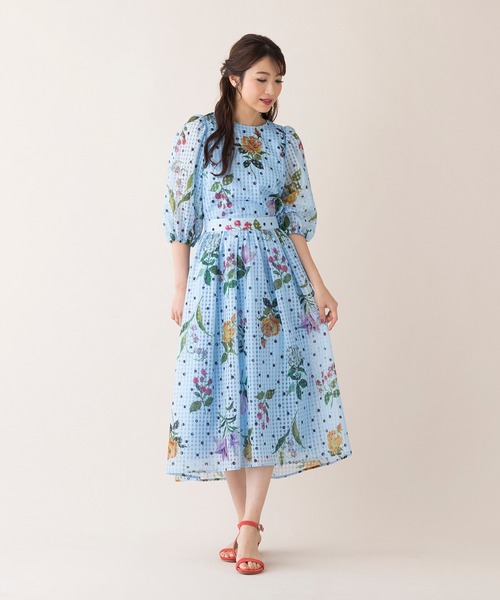 Rose Tiara(ローズティアラ)の「【セットアップ対応】フラワーチェックブラウス(シャツ/ブラウス・レディース・ベージュ/ネイビー/ブルー・46/38/42)」の14枚目の写真