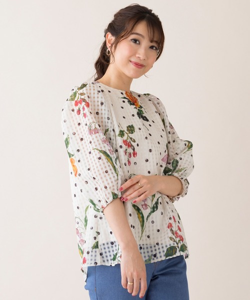 Rose Tiara(ローズティアラ)の「【セットアップ対応】フラワーチェックブラウス(シャツ/ブラウス・レディース・ベージュ/ネイビー/ブルー・46/38/42)」の16枚目の写真