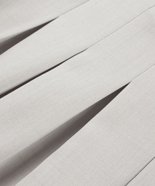 SAISON DE PAPILLON（セゾンドパピヨン）の「ウエストタックミモレ丈ワンピース（ワンピース・レディース・ベージュ/ブラック/グレー・S/M/L）」の14枚目の写真