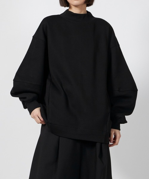 お値下げ‼️CLANE MOCKNECK OVER TOPS