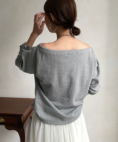 セール】【リバイバルアイテム】オフショルスウェット（スウェット