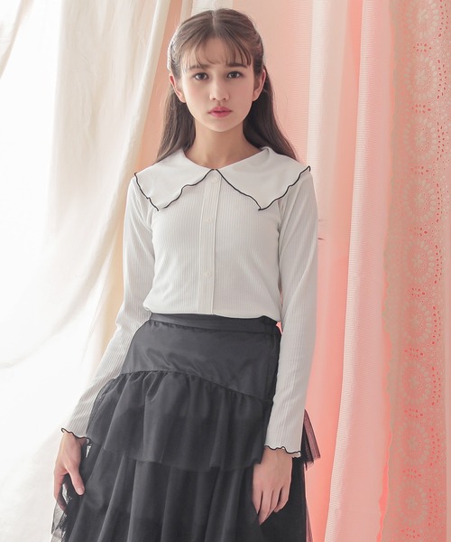 Amourire girl（アムリールガール）の「BIG襟カットソーブラウス(130cm~160cm)（Tシャツ/カットソー・キッズ・ベージュ/ピンク/ブラック/サックスブルー/オフホワイト・130cm/140cm/150cm/160cm）」の9枚目の写真