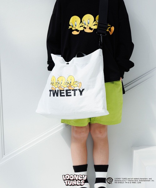LOWRYS FARM(ローリーズファーム)の「TWEETY_スクールBAG 105445(トートバッグ・キッズ・ホワイト/ブラック・FREE)」の2枚目の写真