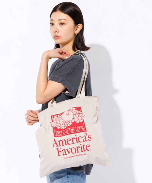 FRUIT OF THE LOOM（フルーツオブザルーム）の「【FRUIT OF THE LOOM】グラフィックトートバッグ（トートバッグ・レディース・ピンク/グリーン系その他/イエロー/アイボリー/ラベンダー・フリー）」の2枚目の写真