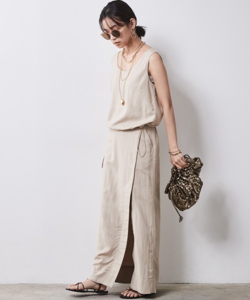 CHIC STYLE（シックスタイル）の「＜大きいサイズ＞レーヨン麻ノースリーブブラウス シックスタイル（キャミソール・レディース・キャメル/ベージュ/チャコール・5L/4L/3L/LL/L）」の14枚目の写真