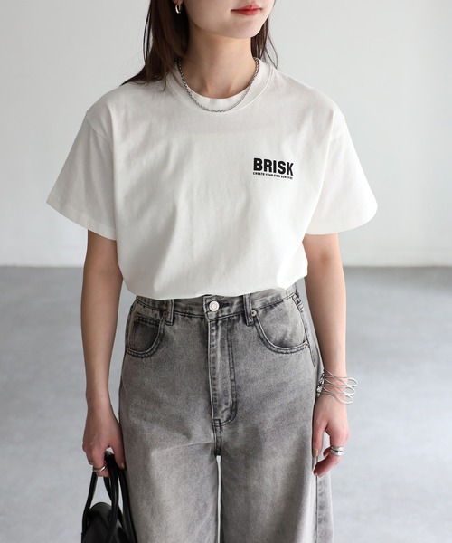 Riberry(リベリー)の「BRISKバックフォトプリントTシャツ(Tシャツ/カットソー・レディース・オフホワイト/チャコールグレー/ベージュ/ブラック・FREE)」の10枚目の写真