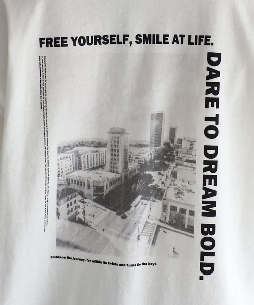 Riberry(リベリー)の「BRISKバックフォトプリントTシャツ(Tシャツ/カットソー・レディース・オフホワイト/チャコールグレー/ベージュ/ブラック・FREE)」の5枚目の写真