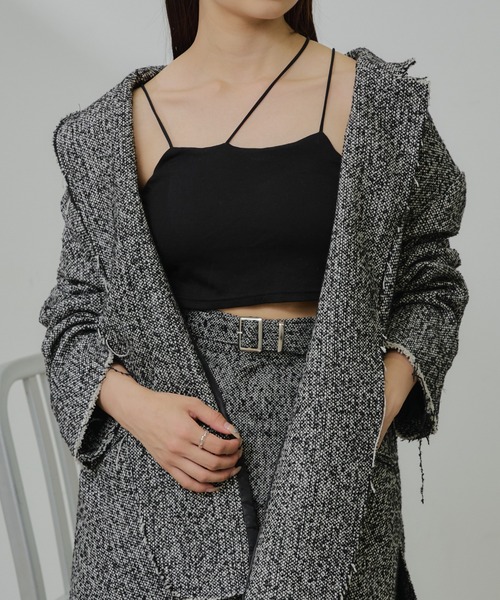 RAY CASSIN(レイカズン)の「ショート丈アシメキャミ(キャミソール・レディース・ブラック/ブルー/ピンク/ホワイト・FREE)」の2枚目の写真