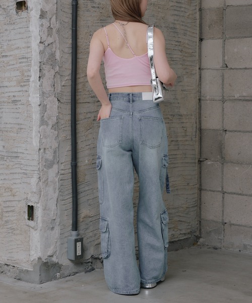 RAY CASSIN(レイカズン)の「ショート丈アシメキャミ(キャミソール・レディース・ブラック/ブルー/ピンク/ホワイト・FREE)」の13枚目の写真