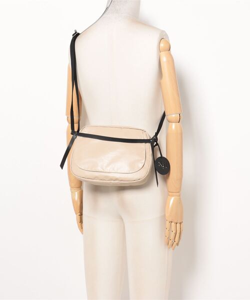 Jack Gomme（ジャックゴム）の「【JACK GOMME/ジャックゴム】ナイロン ミニショルダーバッグ HAPPY besace（ショルダーバッグ・レディース・グリーン/ゴールド/ベージュ/パープル/ブラック・FREE）」の9枚目の写真