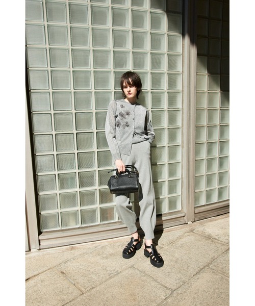 Mila Owen（ミラオーウェン）の「シアーアンサンブルノースリーブプル