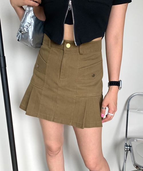 non-hedge(ノンヘッジ)の「ツイルプリーツミニスカートパンツ(スカート・レディース・キャメル/ベージュ/カーキ/オフホワイト/ブラック・M/S)」の5枚目の写真