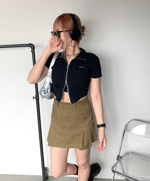 non-hedge(ノンヘッジ)の「ツイルプリーツミニスカートパンツ(スカート・レディース・キャメル/ベージュ/カーキ/オフホワイト/ブラック・M/S)」の16枚目の写真