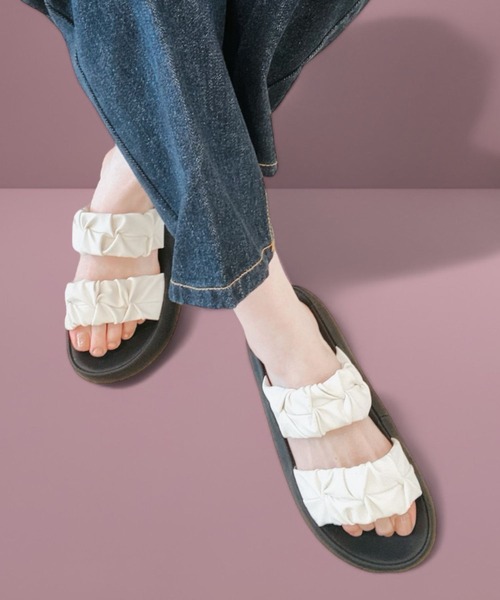 Sugar Sugar(シュガーシュガー)の「【SUGAR SUGARシュガーシュガー】くしゅくしゅ まあるい 厚底サンダル(9102)(サンダル・レディース・アイボリー/ブラック/ベージュ系その他・S/M/L/LL)」の15枚目の写真