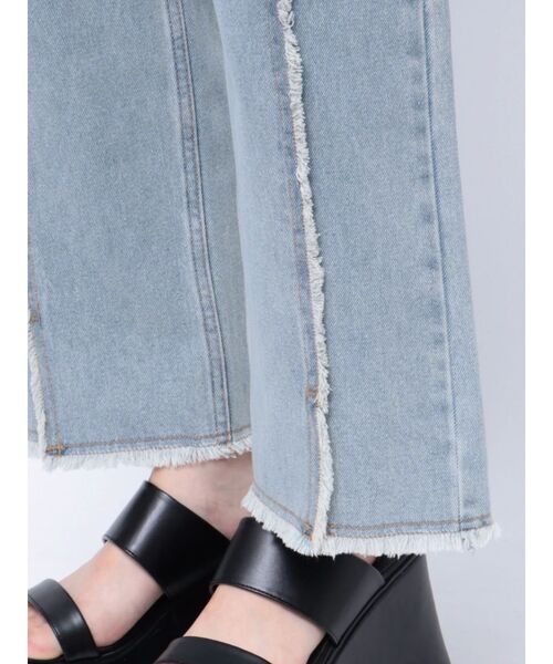 MURUA（ムルーア）の「【SET UP対応】スカートレイヤードデニム（デニムパンツ・レディース・ライトブルー/ブラック・2/1）」の12枚目の写真