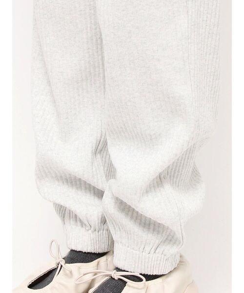 merry jenny(メリージェニー)の「パールリブジョガーパンツ(スウェットパンツ・レディース・ライトグレー/グレー・FREE)」の11枚目の写真