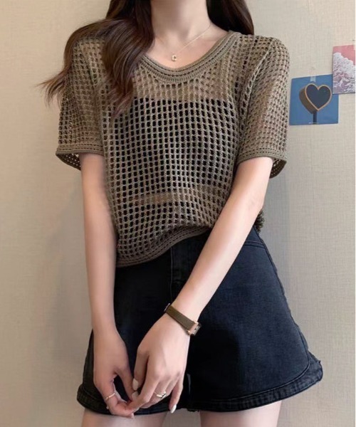 kirakiraShop(キラキラショップ)の「メッシュ ニット ハーフ スリーブ トップス(ニット/セーター・レディース・アイボリー/ブラック/ダークブラウン/ホワイト・FREE)」の3枚目の写真