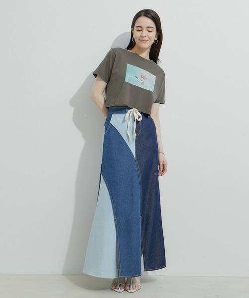 LEONARD フラワーとチェーンプリント 半袖Tシャツ［美品］ LEONARD レオナール フラワープリント 半袖Tシャツ - メルカリ