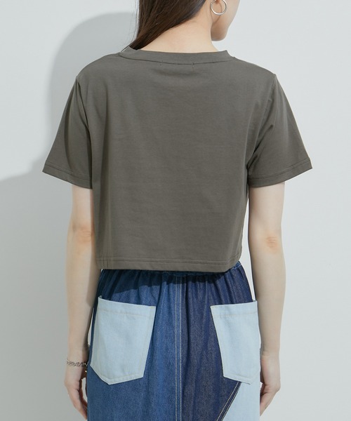 LEONARD フラワーとチェーンプリント 半袖Tシャツ［美品］ LEONARD レオナール フラワープリント 半袖Tシャツ - メルカリ