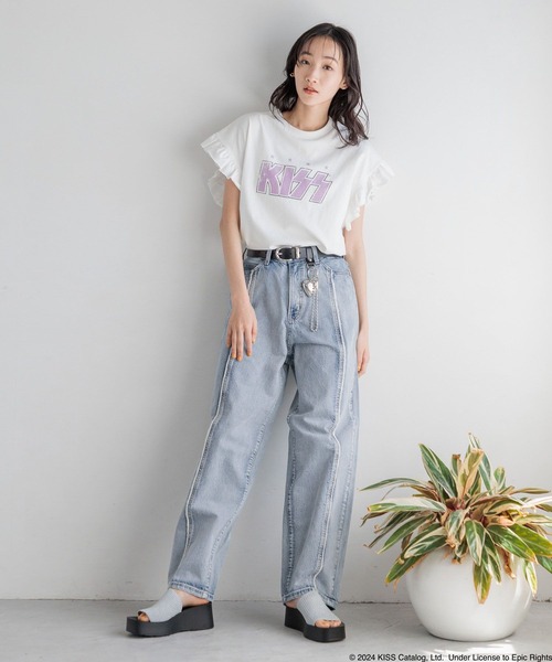 LOWRYS FARM（ローリーズファーム）の「リメイクＫＩＳＳフリルＴＳＳ 127829（Tシャツ/カットソー・レディース・アイボリー/チャコールグレー・FREE）」の16枚目の写真