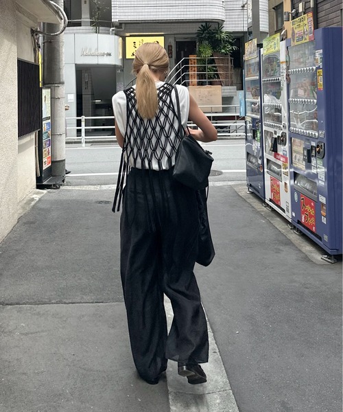 feepur(フェピュール)の「マクラメフリンジビスチェ(ベスト・レディース・ブラック/アイボリー・MEDIUM)」の9枚目の写真