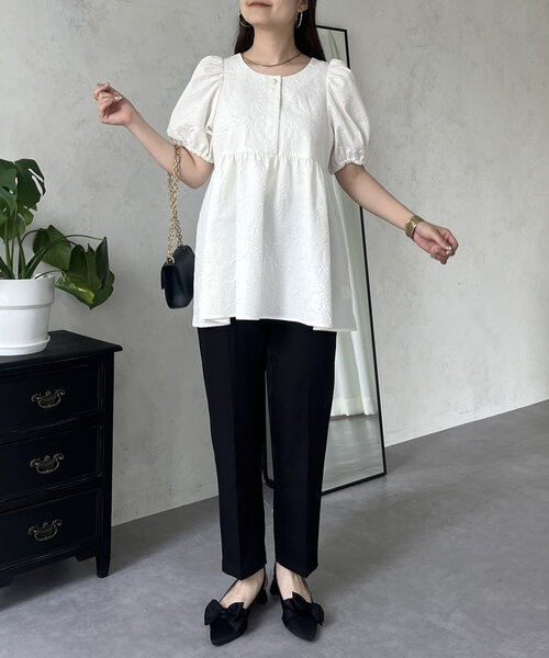 prose verse（プロズヴェール）の「【ON・OFF使える】パールボタンペプラムブラウスセットアップ（ワンピース・レディース・アイボリー/ブラック・LARGE/MEDIUM）」の7枚目の写真