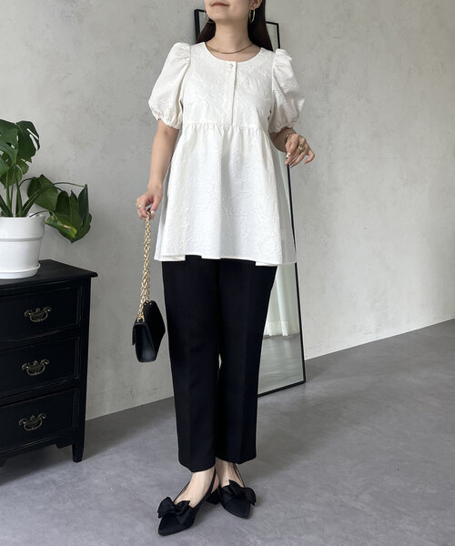 prose verse（プロズヴェール）の「【ON・OFF使える】パールボタンペプラムブラウスセットアップ（ワンピース・レディース・アイボリー/ブラック・LARGE/MEDIUM）」の12枚目の写真