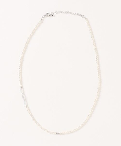 BARELY BLUE(ベアリーブルー)の「【 BARELY BLUE / ベアリーブルー 】 モノトーン ポイント ビーズ ネックレス(ネックレス・レディース・ホワイト/ブラック/ホワイト系その他/ブラック系その他・FREE)」の7枚目の写真