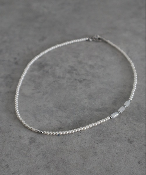 BARELY BLUE(ベアリーブルー)の「【 BARELY BLUE / ベアリーブルー 】 モノトーン ポイント ビーズ ネックレス(ネックレス・レディース・ホワイト/ブラック/ホワイト系その他/ブラック系その他・FREE)」の13枚目の写真