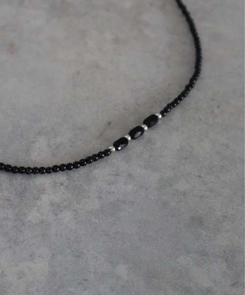BARELY BLUE(ベアリーブルー)の「【 BARELY BLUE / ベアリーブルー 】 モノトーン ポイント ビーズ ネックレス(ネックレス・レディース・ホワイト/ブラック/ホワイト系その他/ブラック系その他・FREE)」の11枚目の写真