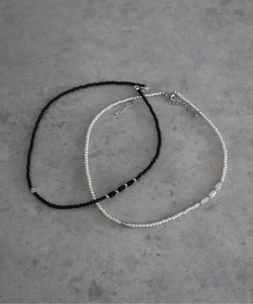 BARELY BLUE(ベアリーブルー)の「【 BARELY BLUE / ベアリーブルー 】 モノトーン ポイント ビーズ ネックレス(ネックレス・レディース・ホワイト/ブラック/ホワイト系その他/ブラック系その他・FREE)」の8枚目の写真