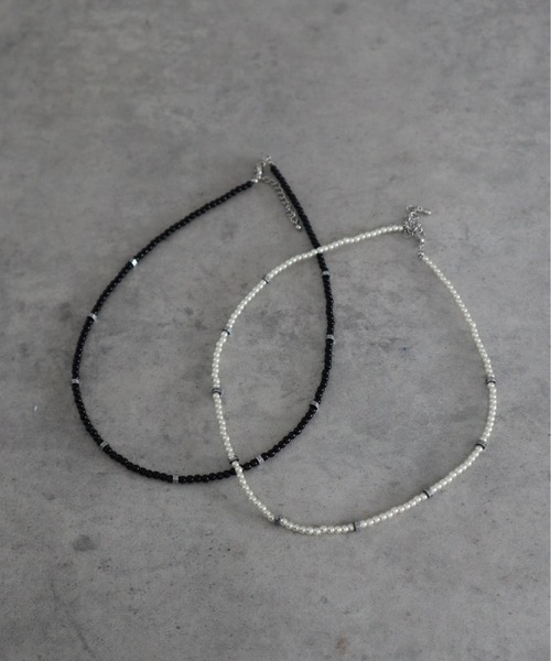 BARELY BLUE(ベアリーブルー)の「【 BARELY BLUE / ベアリーブルー 】 モノトーン ポイント ビーズ ネックレス(ネックレス・レディース・ホワイト/ブラック/ホワイト系その他/ブラック系その他・FREE)」の9枚目の写真