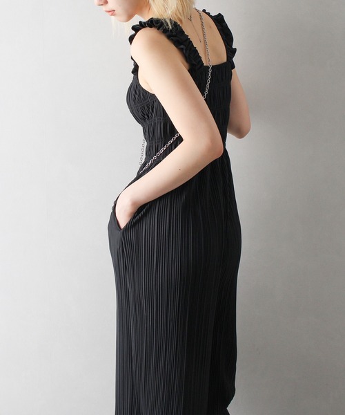 SpRay（スプレイ）の「ランダムプリーツサロペット（サロペット/オーバーオール・レディース・ベージュ/ブラック/グレー・FREE）」の21枚目の写真