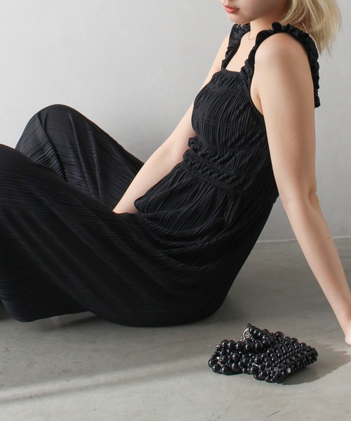 SpRay（スプレイ）の「ランダムプリーツサロペット（サロペット/オーバーオール・レディース・ベージュ/ブラック/グレー・FREE）」の10枚目の写真