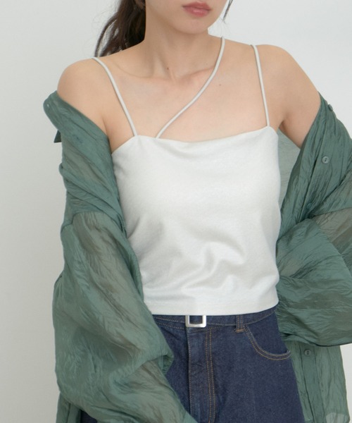 VIS(ビス)の「【洗える】箔プリントカップ付きキャミソール(キャミソール・レディース・シルバー/ブラック系その他/ゴールド系その他・FREE)」の2枚目の写真