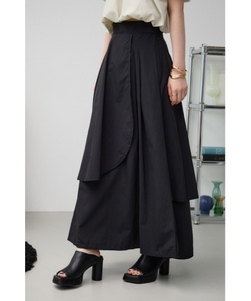 AZUL by moussy(アズールバイマウジー)の「ボリュームデザインスカート(スカート・レディース・ブラック/アイボリー/ブルー・SMALL/MEDIUM)」の3枚目の写真