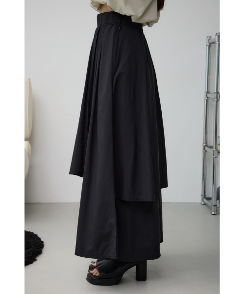 AZUL by moussy(アズールバイマウジー)の「ボリュームデザインスカート(スカート・レディース・ブラック/アイボリー/ブルー・SMALL/MEDIUM)」の9枚目の写真