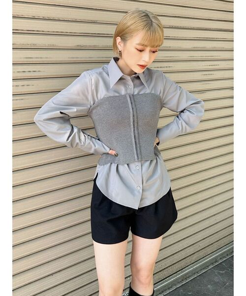 MURUA（ムルーア）の「【SET UP対応】タックショートパンツ（その他パンツ・レディース・ベージュ/ブラック/グレー・1/2）」の21枚目の写真