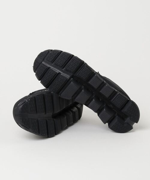 On(オン)の「On/オン Cloud5(Mens) クラウド5(スニーカー・メンズ・ブラック・26/27/28)」の3枚目の写真