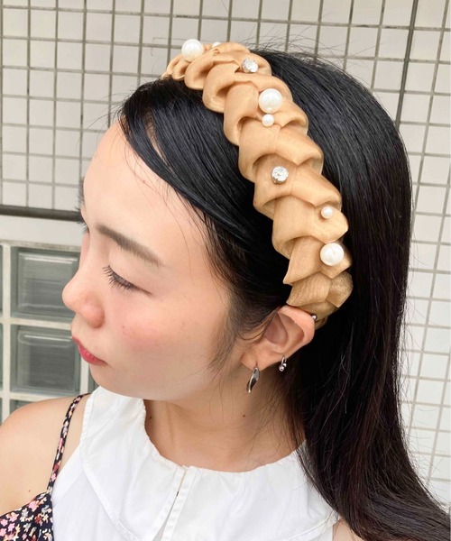 Casselini(キャセリーニ)の「Casselini(キャセリーニ)デコレーションカチューシャ(カチューシャ・レディース・ゴールド/ブラック・FREE)」の12枚目の写真