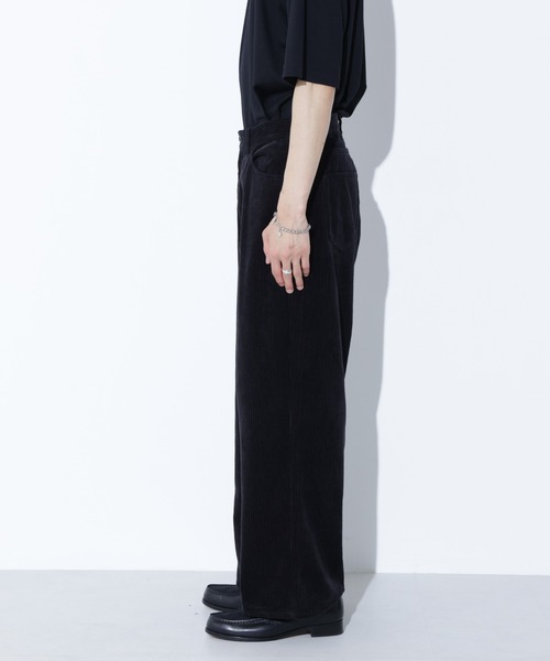 Apo(s)ture(アポスチャー)の「LUCAS-001/6wコーデュロイワイドパンツ(その他パンツ・メンズ・ベージュ/グリーン/ブラウン/ブラック・XS/S/M/L/XL)」の21枚目の写真