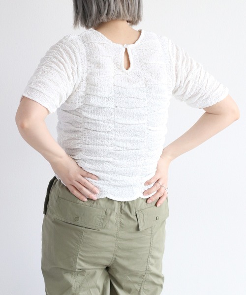 cepo(セポ)の「シャーリングプルオーバー(Tシャツ/カットソー・レディース・オフホワイト/ブラック・M)」の4枚目の写真