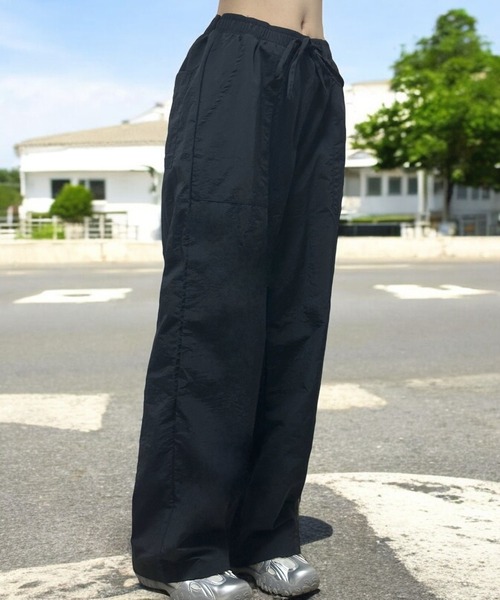 COMON+(コモンプラス)の「ワイドシルエットイージーパンツ(カーゴパンツ・レディース・ブラック/グレー/ピンク/ベージュ・S/M)」の9枚目の写真