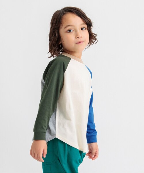 BREEZE(ブリーズ)の「【WEB限定】ラグランTシャツ(Tシャツ/カットソー・キッズ・ブラック/ネイビー/レッド/ターコイズブルー/レインボー・90/100/110/140/150/120/130)」の5枚目の写真