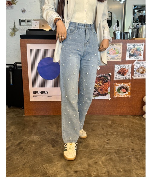 efill（エフィル）の「パール付き デニム パンツ（デニムパンツ・レディース・ライトブルー・FREE）」の16枚目の写真